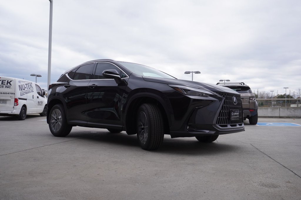 2025 Lexus NX 350 in Ajax, Ontario at Lexus of Lakeridge - 18 - w1024h768px