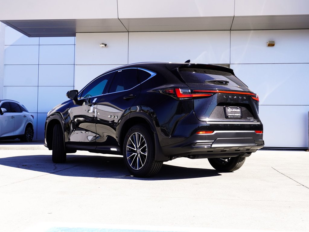 2025 Lexus NX 250 SIGNATURE in Ajax, Ontario at Lakeridge Auto Gallery - 11 - w1024h768px