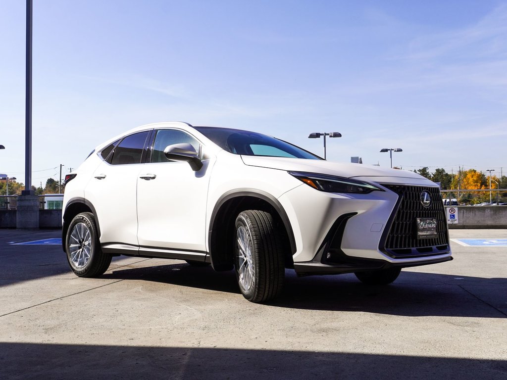 2025 Lexus NX 250 SIGNATURE in Ajax, Ontario at Lexus of Lakeridge - 13 - w1024h768px