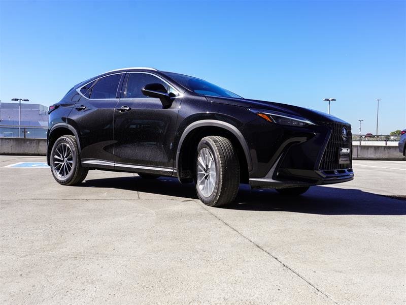 2025 Lexus NX 250 AWD SIGNATURE|9.8 DISPLAY|BLINDSPOT|B/CAMERA in Ajax, Ontario at Lexus of Lakeridge - 18 - w1024h768px