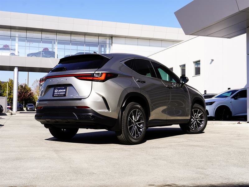 2025 Lexus NX 250 AWD SIGNATURE|9.8 DISPLAY|CARPLAY|BLINDSPOT in Ajax, Ontario at Lakeridge Auto Gallery - 14 - w1024h768px