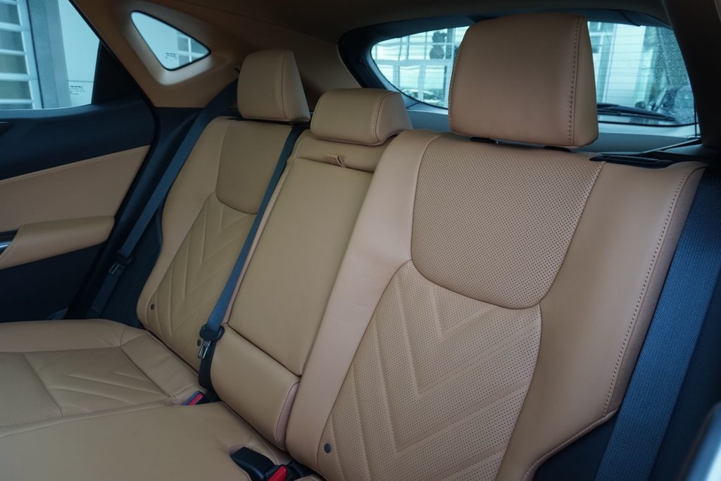 2025 Lexus NX 350h EXECUTIVE|M/LEVINSON|HUD|DIGI MIRROR|H/SEATS in Ajax, Ontario at Lakeridge Auto Gallery - 17 - w1024h768px