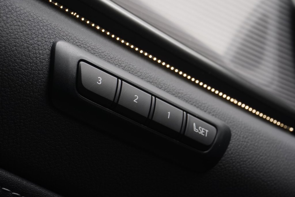 2025 Lexus NX 350 FSPORT1|NAVI|MOONROOF|BLINDSPOT|H/STEERING in Ajax, Ontario at Lexus of Lakeridge - 3 - w1024h768px