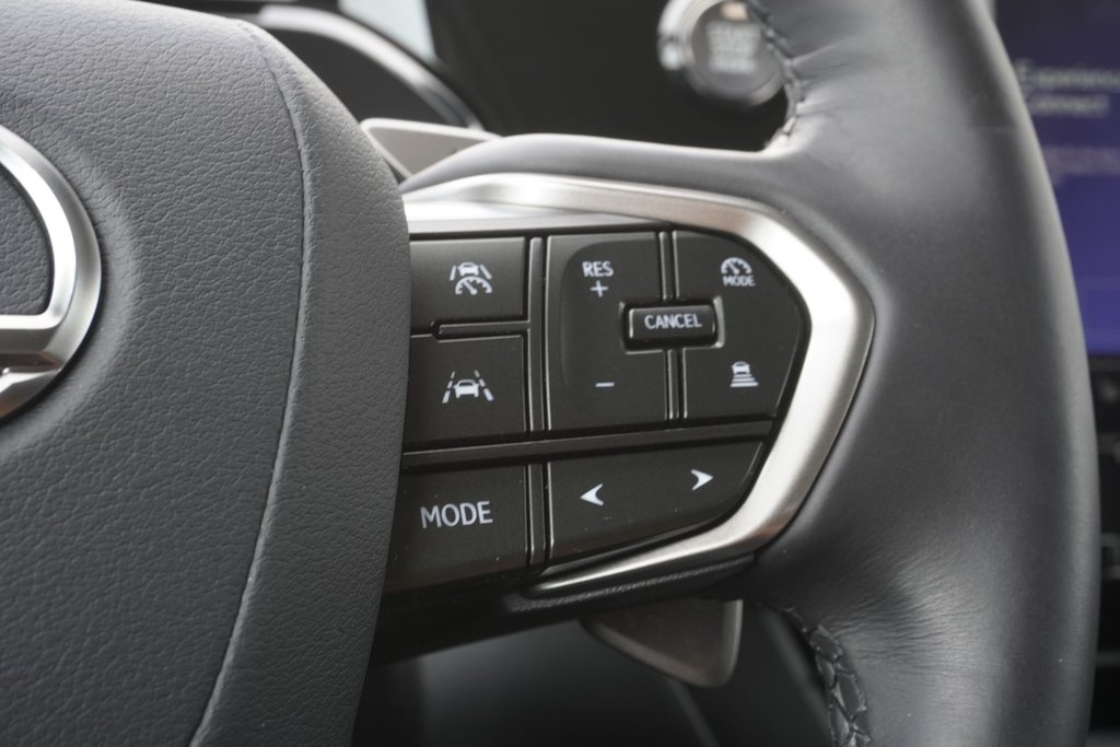 2025 Lexus NX 250 AWD SIGNATURE|CARPLAY|BLINDSPOT|H/STEERING in Ajax, Ontario at Lakeridge Auto Gallery - 5 - w1024h768px