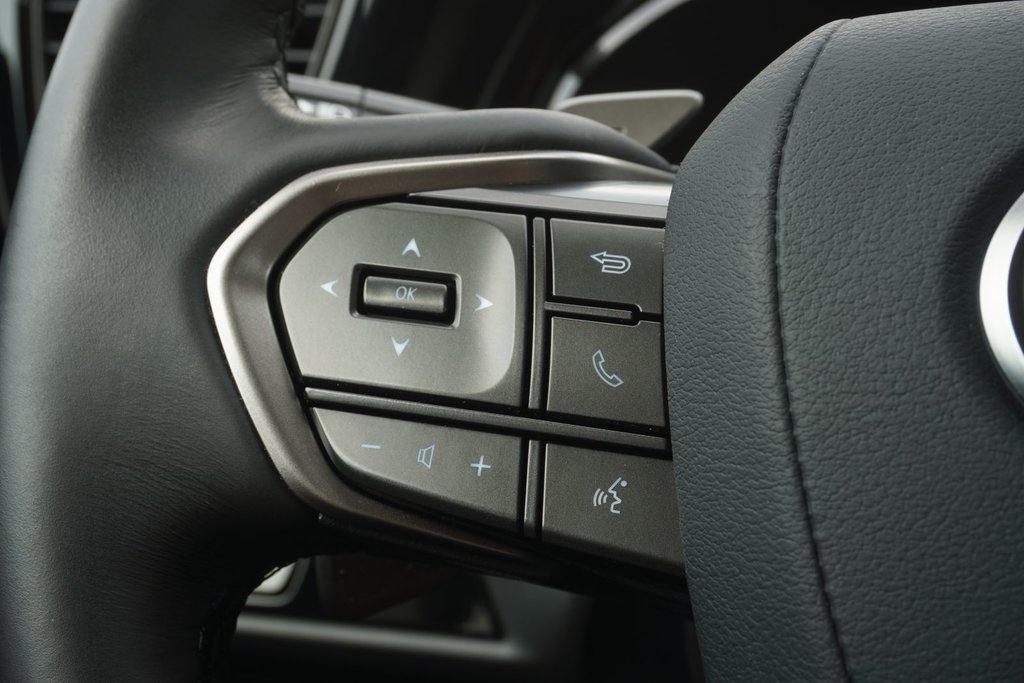 2025 Lexus NX 250 AWD SIGNATURE|CARPLAY|BLINDSPOT|H/STEERING in Ajax, Ontario at Lakeridge Auto Gallery - 4 - w1024h768px