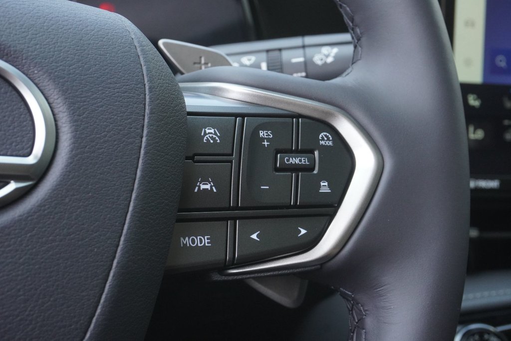 2025 Lexus NX 350h PREMIUM|CARPLAY|BLINDSPOT|SUNROOF|AMBIENT in Ajax, Ontario at Lexus of Lakeridge - 6 - w1024h768px