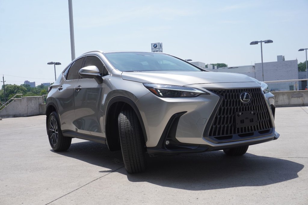 2025 Lexus NX 350h PREMIUM|CARPLAY|BLINDSPOT|SUNROOF|AMBIENT in Ajax, Ontario at Lexus of Lakeridge - 19 - w1024h768px