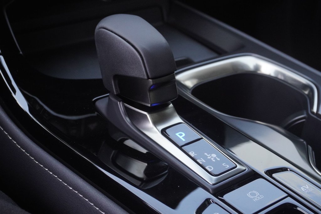 2025 Lexus NX 350h PREMIUM|CARPLAY|BLINDSPOT|SUNROOF|AMBIENT in Ajax, Ontario at Lexus of Lakeridge - 10 - w1024h768px