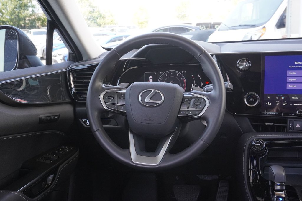 2025 Lexus NX 350 PREMIUM|H/V FRONT SEATS|MOONROOF|CARPLAY in Ajax, Ontario at Lakeridge Auto Gallery - 16 - w1024h768px