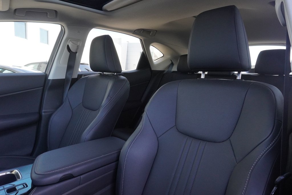 2025 Lexus NX 350 PREMIUM|H/V FRONT SEATS|MOONROOF|CARPLAY in Ajax, Ontario at Lakeridge Auto Gallery - 13 - w1024h768px