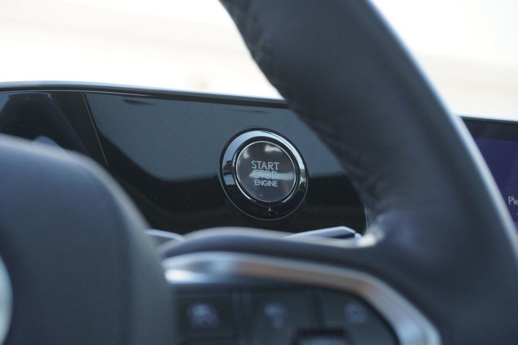 2025 Lexus NX 350 PREMIUM|H/V FRONT SEATS|MOONROOF|CARPLAY in Ajax, Ontario at Lakeridge Auto Gallery - 6 - w1024h768px