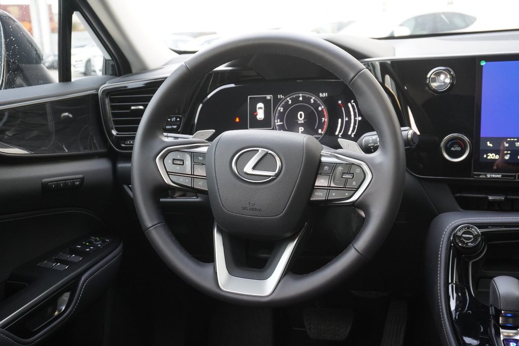 2025 Lexus NX 350 PREMIUM|MOONROOF|H/V FRONT SEATS|CARPLAY in Ajax, Ontario at Lexus of Lakeridge - 14 - w1024h768px