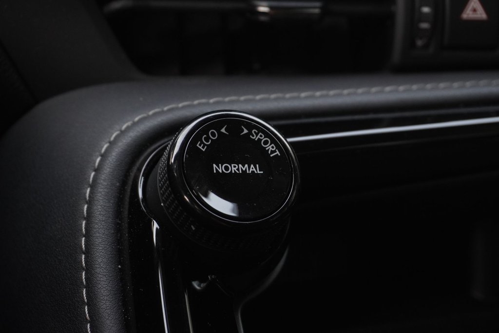 2025 Lexus NX 350 PREMIUM|MOONROOF|H/V FRONT SEATS|CARPLAY in Ajax, Ontario at Lexus of Lakeridge - 7 - w1024h768px