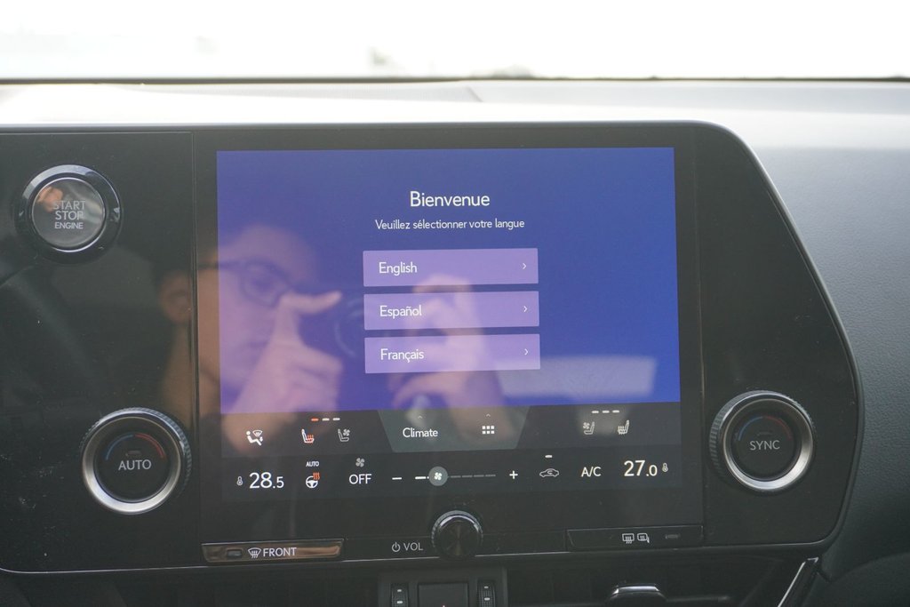 2025 Lexus NX 350 PREMIUM|MOONROOF|H/V FRONT SEATS|CARPLAY in Ajax, Ontario at Lexus of Lakeridge - 4 - w1024h768px