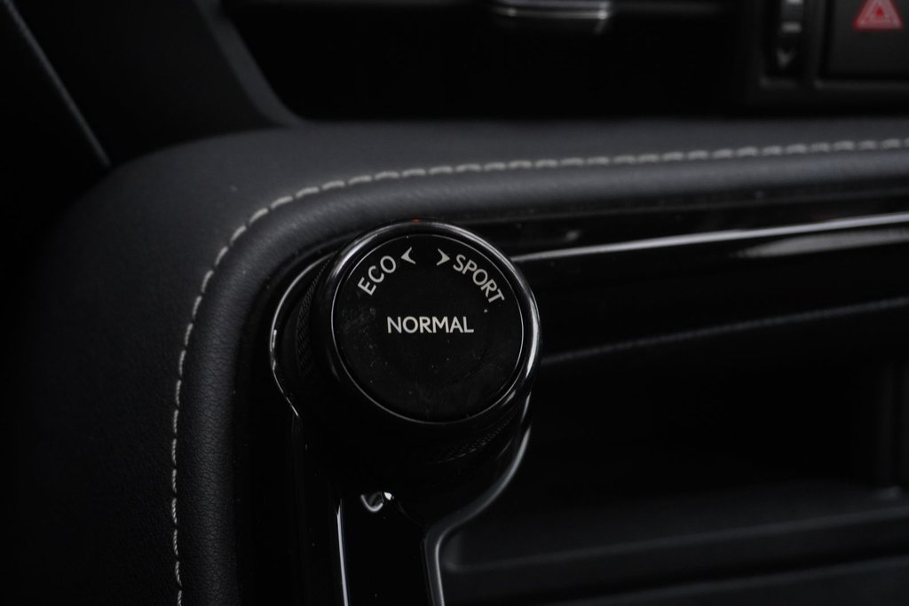 2025 Lexus NX 250 AWD SIGNATURE|CARPLAY|H/STEERING|NAVI in Ajax, Ontario at Lexus of Lakeridge - 6 - w1024h768px