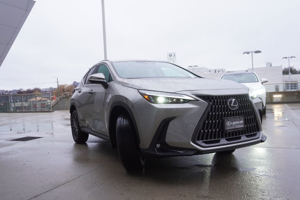2025 Lexus NX 250 AWD SIGNATURE|CARPLAY|H/STEERING|NAVI in Ajax, Ontario at Lexus of Lakeridge - 17 - w1024h768px