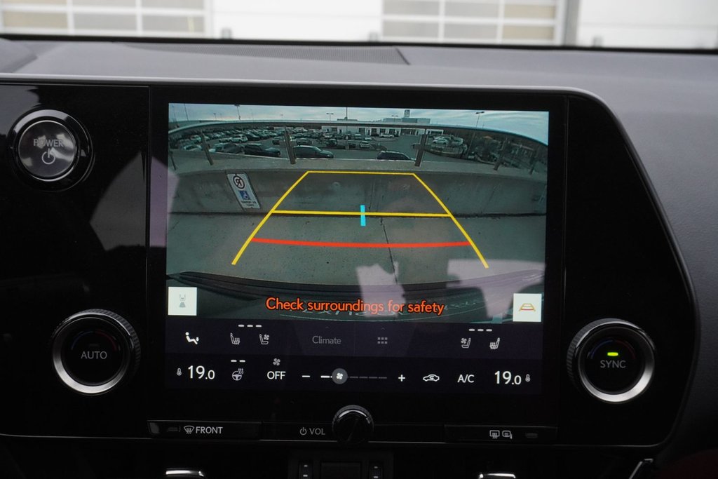 2025 Lexus NX 350h PREMIUM|9.8 DISPLAY|CARPLAY|B/SPOT|MOONROOF in Ajax, Ontario at Lexus of Lakeridge - 4 - w1024h768px