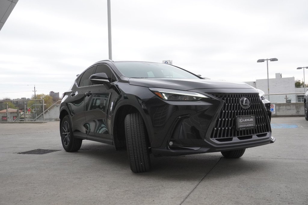2025 Lexus NX 350h PREMIUM|9.8 DISPLAY|CARPLAY|B/SPOT|MOONROOF in Ajax, Ontario at Lexus of Lakeridge - 13 - w1024h768px