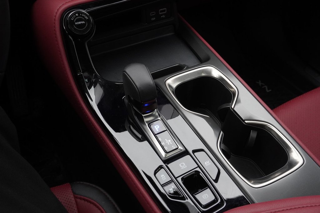 2025 Lexus NX 350h PREMIUM|9.8 DISPLAY|CARPLAY|B/SPOT|MOONROOF in Ajax, Ontario at Lexus of Lakeridge - 5 - w1024h768px