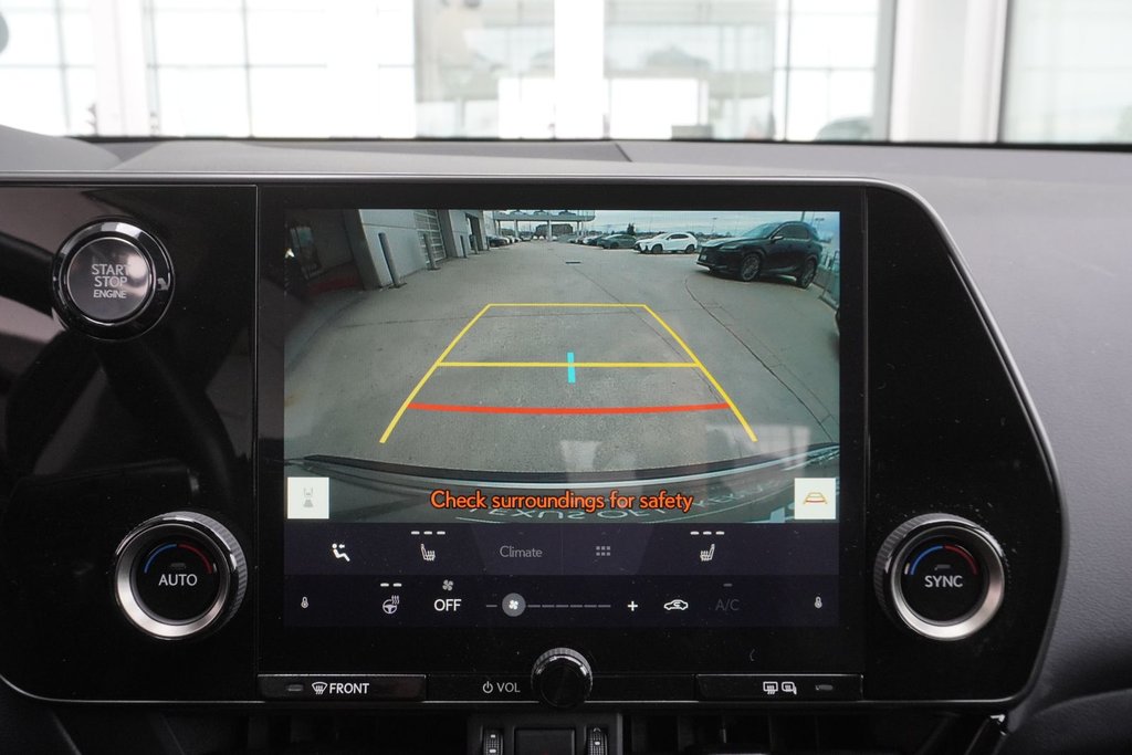 2025 Lexus NX 250 AWD SIGNATURE|CARPLAY|H/STEERING|NAVI in Ajax, Ontario at Lexus of Lakeridge - 4 - w1024h768px