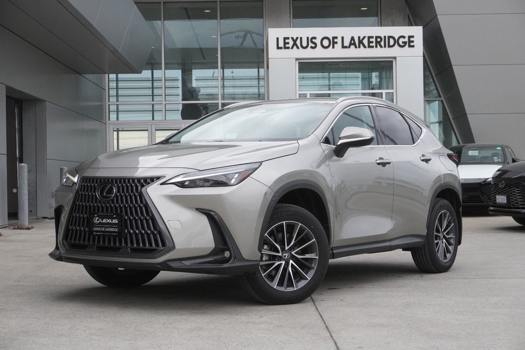 2025 Lexus NX 250 AWD SIGNATURE|CARPLAY|H/STEERING|NAVI in Ajax, Ontario at Lexus of Lakeridge - 11 - w1024h768px