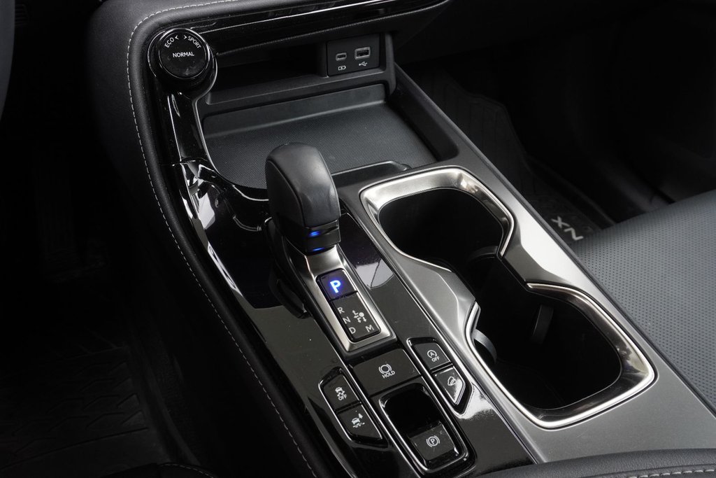 2025 Lexus NX 250 AWD SIGNATURE|CARPLAY|H/STEERING|NAVI in Ajax, Ontario at Lexus of Lakeridge - 5 - w1024h768px
