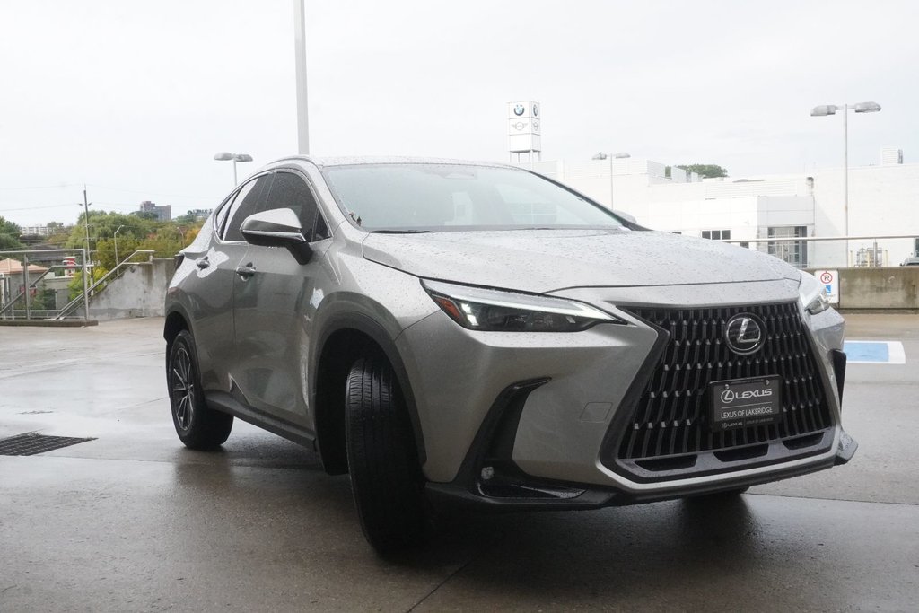 2025 Lexus NX 250 AWD SIGNATURE|CARPLAY|H/STEERING|NAVI in Ajax, Ontario at Lexus of Lakeridge - 11 - w1024h768px