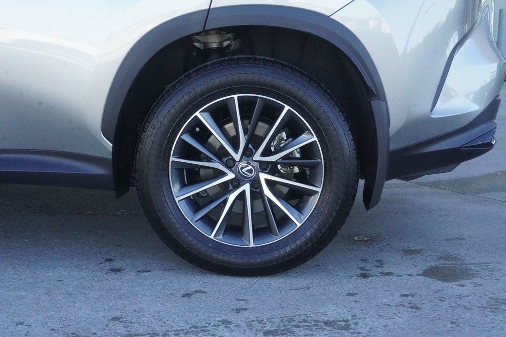 2025 Lexus NX 350 PREMIUM|MOONROOF|H/V FRONT SEATS|CARPLAY in Ajax, Ontario at Lexus of Lakeridge - 10 - w1024h768px