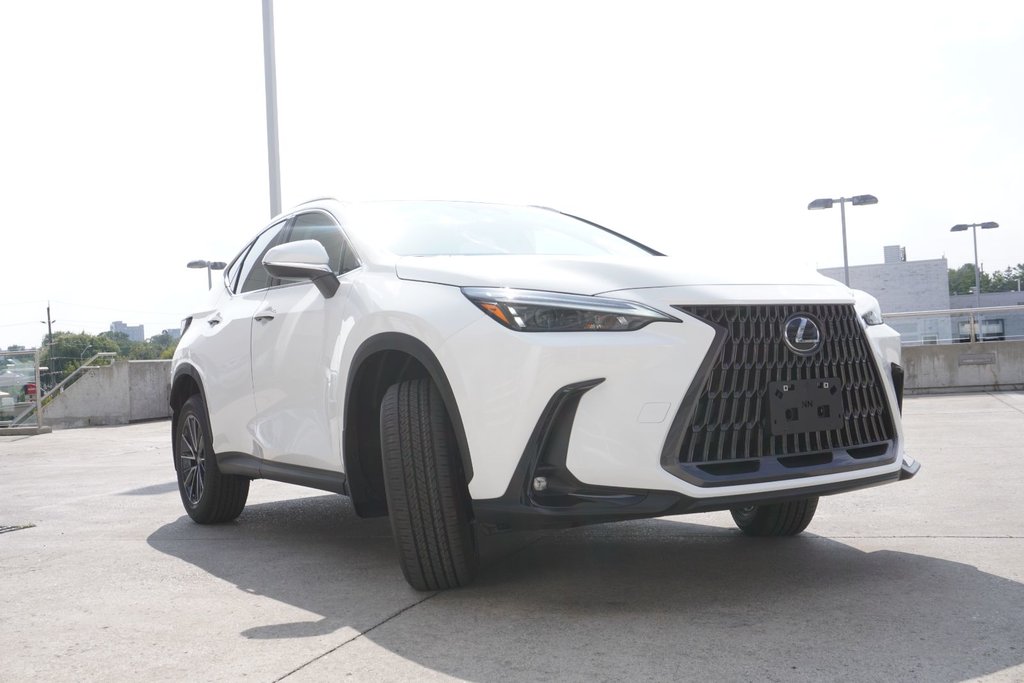 2026 Lexus NX 350 PREMIUM|CARPLAY|H/V FRONT SEATS|MOONROOF in Ajax, Ontario at Lakeridge Auto Gallery - 17 - w1024h768px