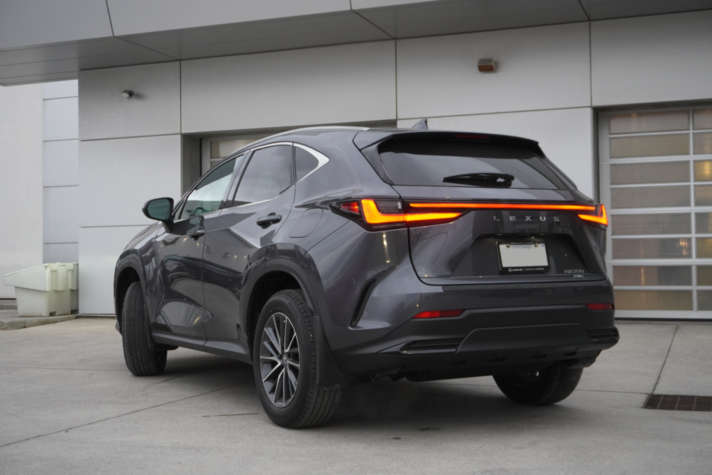 2026 Lexus NX 350 PREMIUM|MOONROOF|H/V FRONT SEATS|CARPLAY in Ajax, Ontario at Lexus of Lakeridge - 18 - w1024h768px