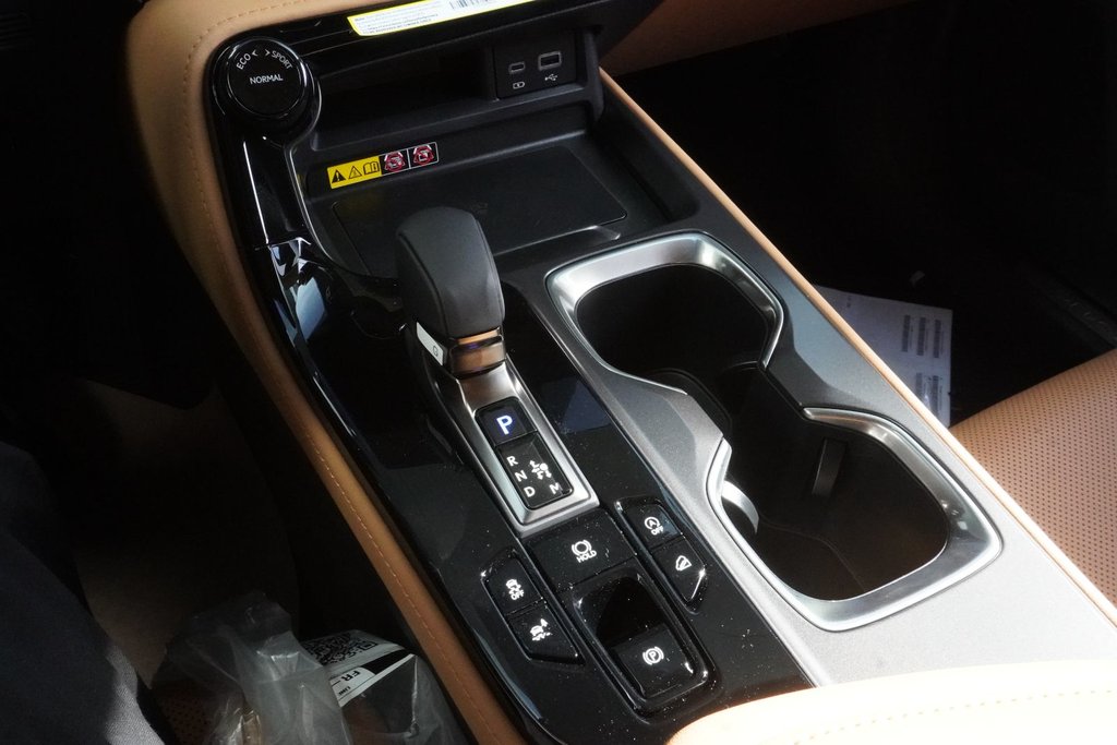 2026 Lexus NX 350 EXECUTIVE|SELF PARK|360 CAM|HUD|DIGI DISPLAY in Ajax, Ontario at Lexus of Lakeridge - 9 - w1024h768px