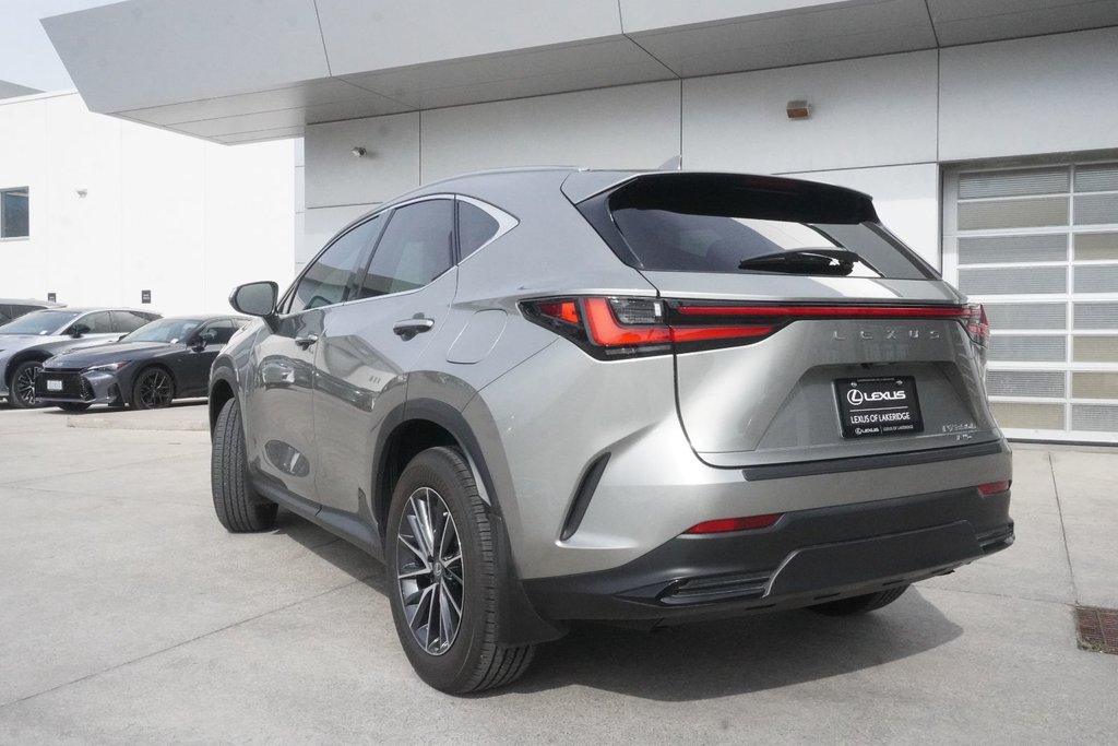 2026 Lexus NX 350h PREMIUM|9.8 DISPLAY|CARPLAY|B/SPOT|MOONROOF in Ajax, Ontario at Lexus of Lakeridge - 15 - w1024h768px
