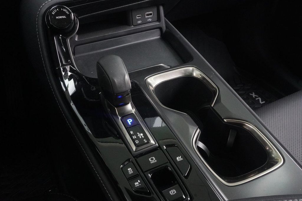 2026 Lexus NX 350h PREMIUM|9.8 DISPLAY|CARPLAY|B/SPOT|MOONROOF in Ajax, Ontario at Lexus of Lakeridge - 5 - w1024h768px