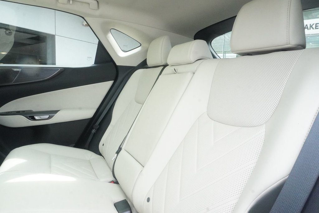 2026 Lexus NX 350h EXECUTIVE|M/LEVINSON|HUD|WIRELESS|CARPLAY in Ajax, Ontario at Lexus of Lakeridge - 12 - w1024h768px
