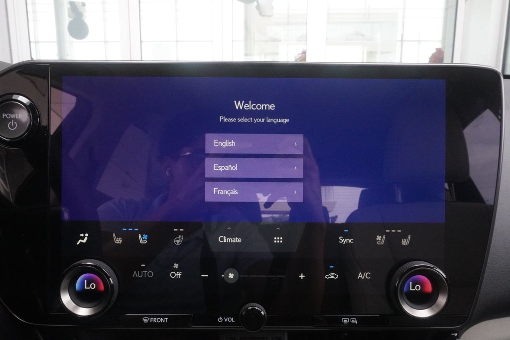 2026 Lexus NX 350h EXECUTIVE|M/LEVINSON|HUD|WIRELESS|CARPLAY in Ajax, Ontario at Lexus of Lakeridge - 6 - w1024h768px