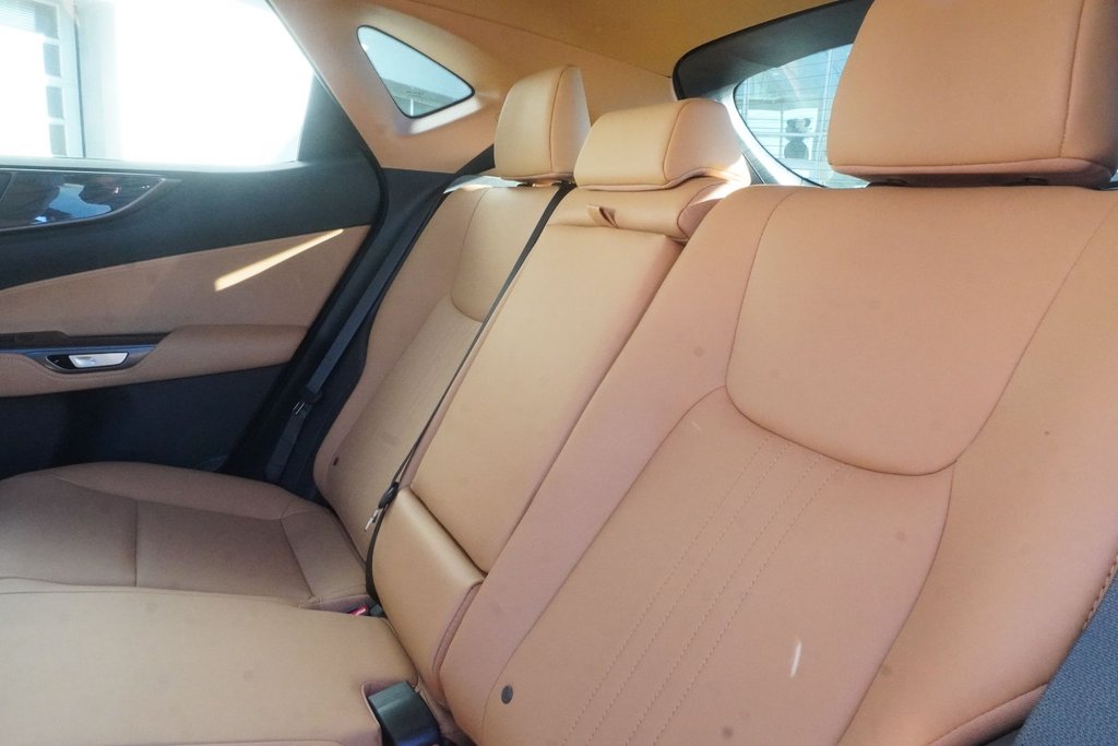 2026 Lexus NX 350 LUXURY|14 DISPLAY|MOONROOF|WIRELESS|CARPLAY in Ajax, Ontario at Lexus of Lakeridge - 8 - w1024h768px