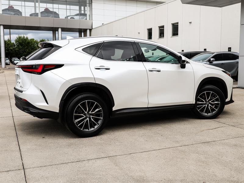 2022 Lexus NX 350h PREMIUM|MOONROOF|BLINDSPOT|18 ALLOYS in Ajax, Ontario at Lakeridge Auto Gallery - 3 - w1024h768px