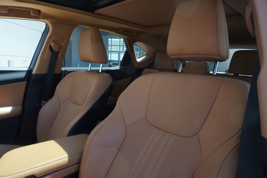 2024 Lexus NX 350h LUXURY|H/V FRONT SEATS|WIRELESS|PANORAMIC in Ajax, Ontario at Lakeridge Auto Gallery - 12 - w1024h768px