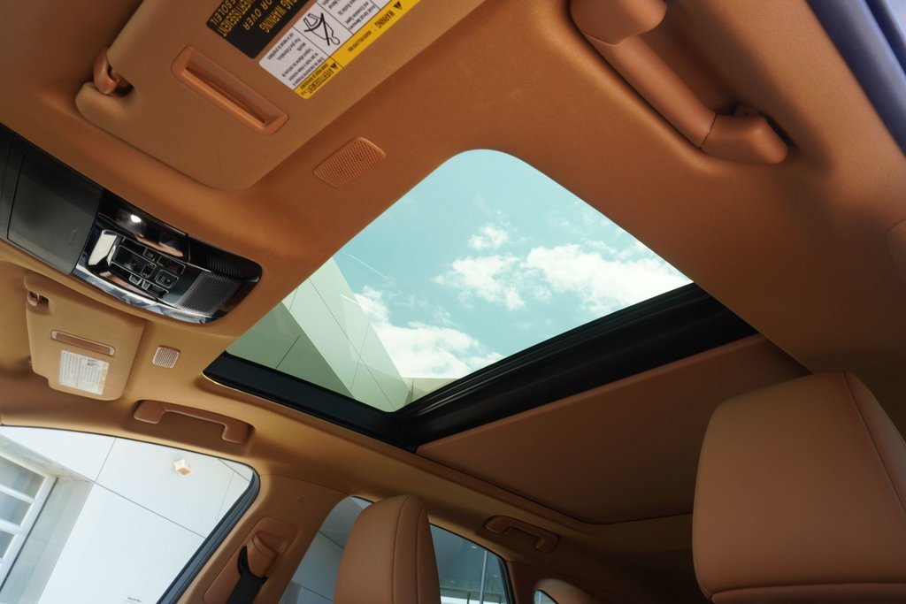 2024 Lexus NX 350h LUXURY|H/V FRONT SEATS|WIRELESS|PANORAMIC in Ajax, Ontario at Lakeridge Auto Gallery - 11 - w1024h768px