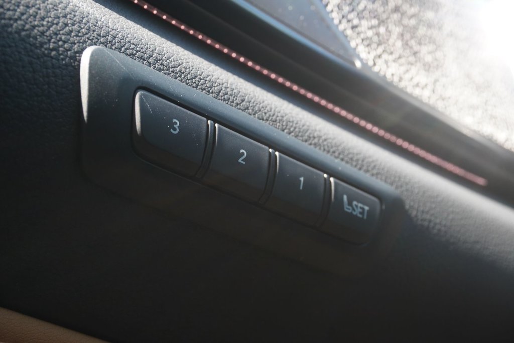 2024 Lexus NX 350h EXECUTIVE|360 CAM|M/LEVINSON|NAVI|14 DISPLAY in Ajax, Ontario at Lexus of Lakeridge - 3 - w1024h768px
