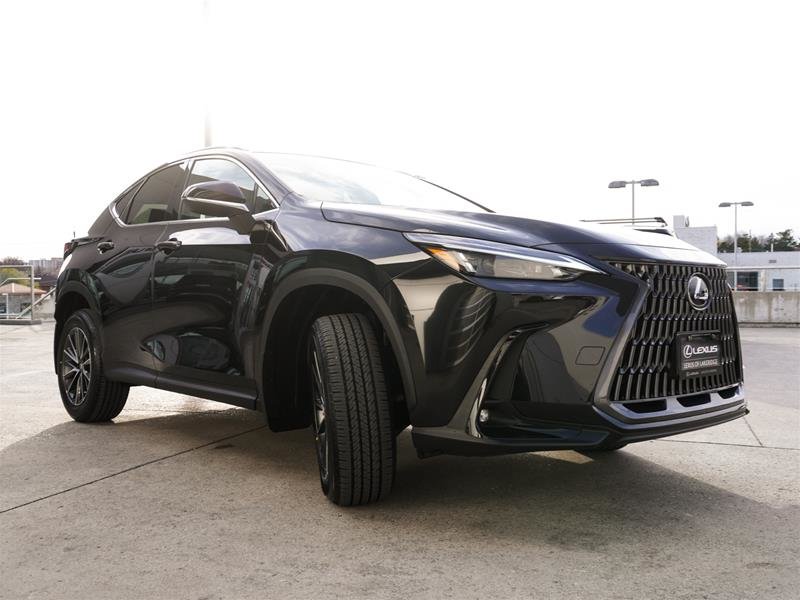 2025 Lexus NX 350h PREMIUM|MOONROOF|AMBIENT|BLINDSPOT|H/STEERING in Ajax, Ontario at Lakeridge Auto Gallery - 15 - w1024h768px