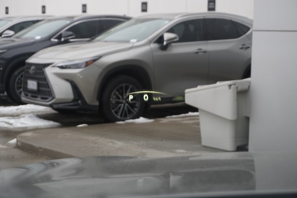 2025 Lexus NX 350h EXECUTIVE|14 DISPLAY|PANORAMIC|M/LEVINSON|HUD in Ajax, Ontario at Lexus of Lakeridge - 4 - w1024h768px