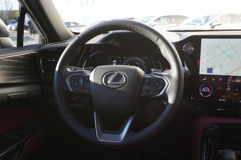 2025 Lexus NX 350h ULTRA LUXURY|PANORAMIC|WIRELESS|NAVI|14 DISPLAY in Ajax, Ontario at Lakeridge Auto Gallery - 17 - w1024h768px