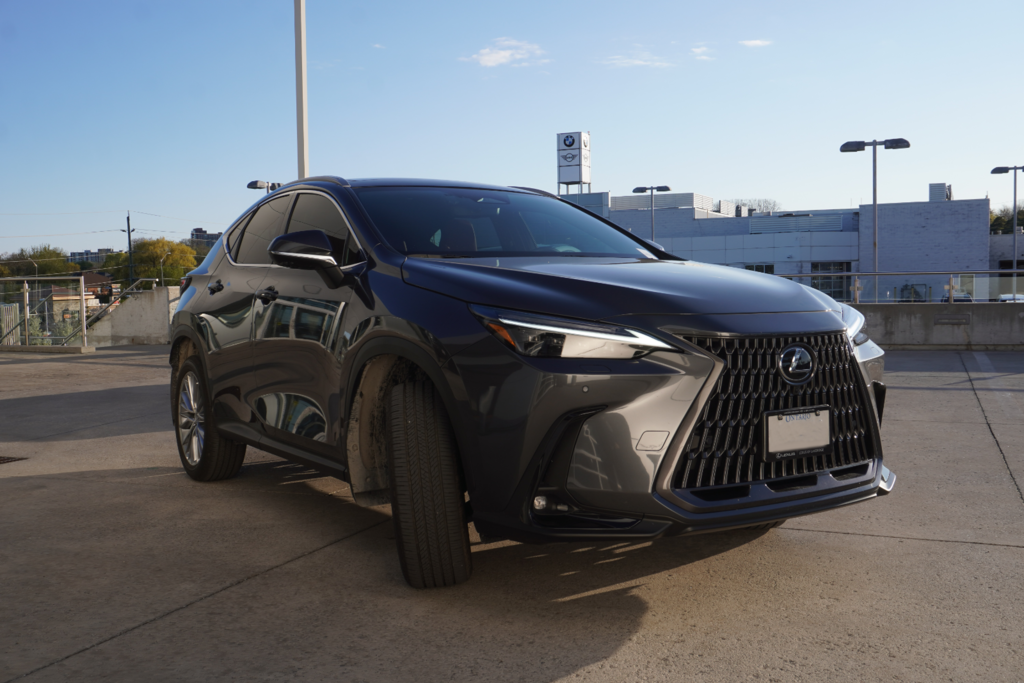 2025 Lexus NX 350h ULTRA LUXURY|PANORAMIC|WIRELESS|NAVI|14 DISPLAY in Ajax, Ontario at Lakeridge Auto Gallery - 19 - w1024h768px
