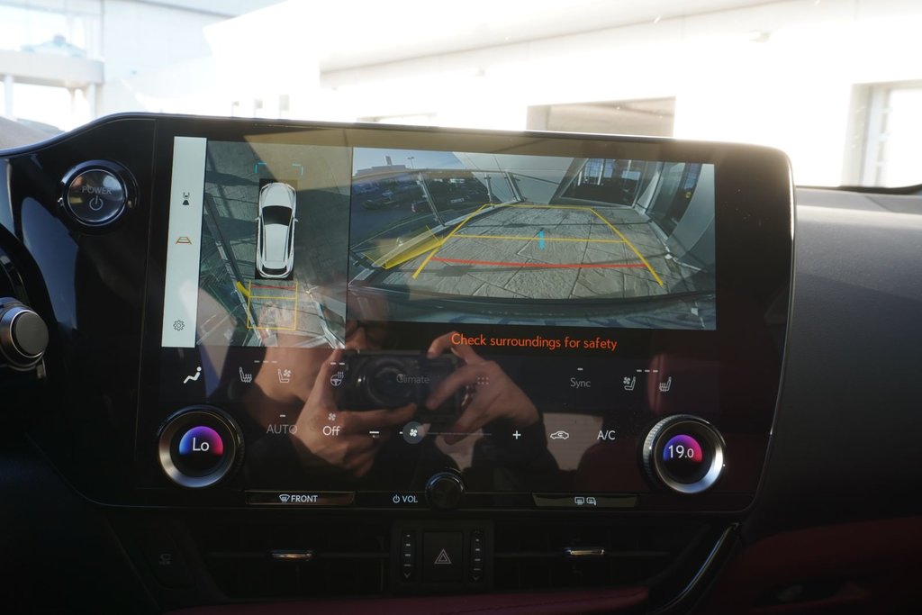 2025 Lexus NX 350h ULTRA LUXURY|PANORAMIC|WIRELESS|NAVI|14 DISPLAY in Ajax, Ontario at Lakeridge Auto Gallery - 7 - w1024h768px