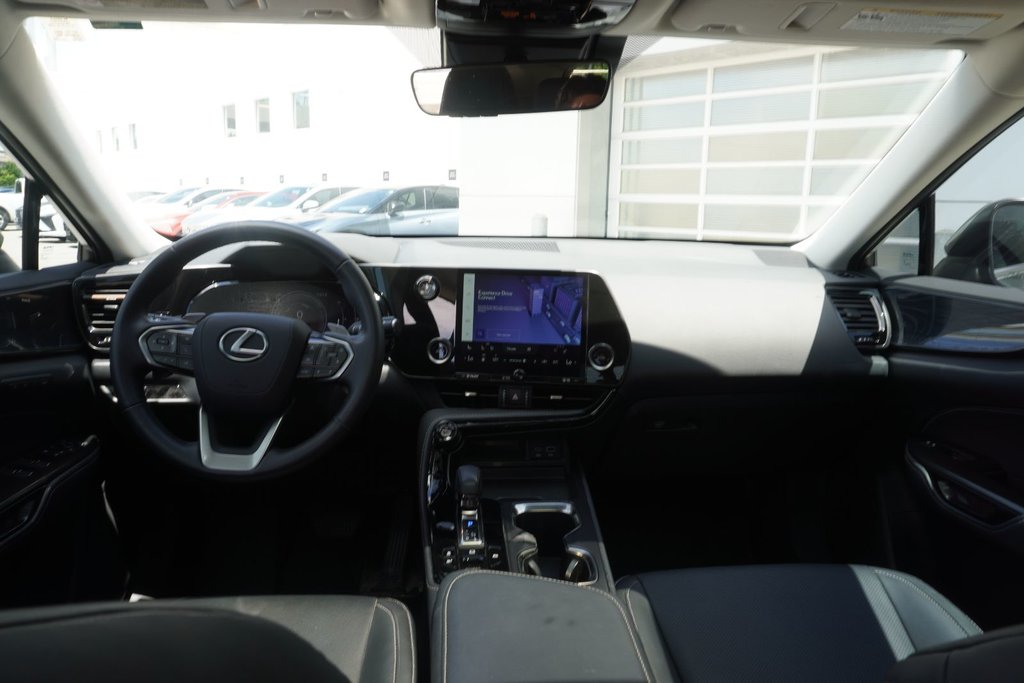 2025 Lexus NX 350h PREMIUM|MOONROOF|AMBIENT|H/V FRONT SEATS in Ajax, Ontario at Lexus of Lakeridge - 12 - w1024h768px