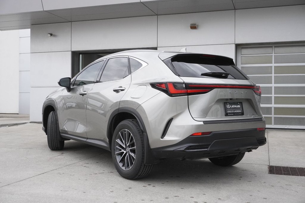 2025 Lexus NX 350h PREMIUM|9.8 DISPLAY|CARPLAY|B/SPOT|MOONROOF in Ajax, Ontario at Lexus of Lakeridge - 16 - w1024h768px