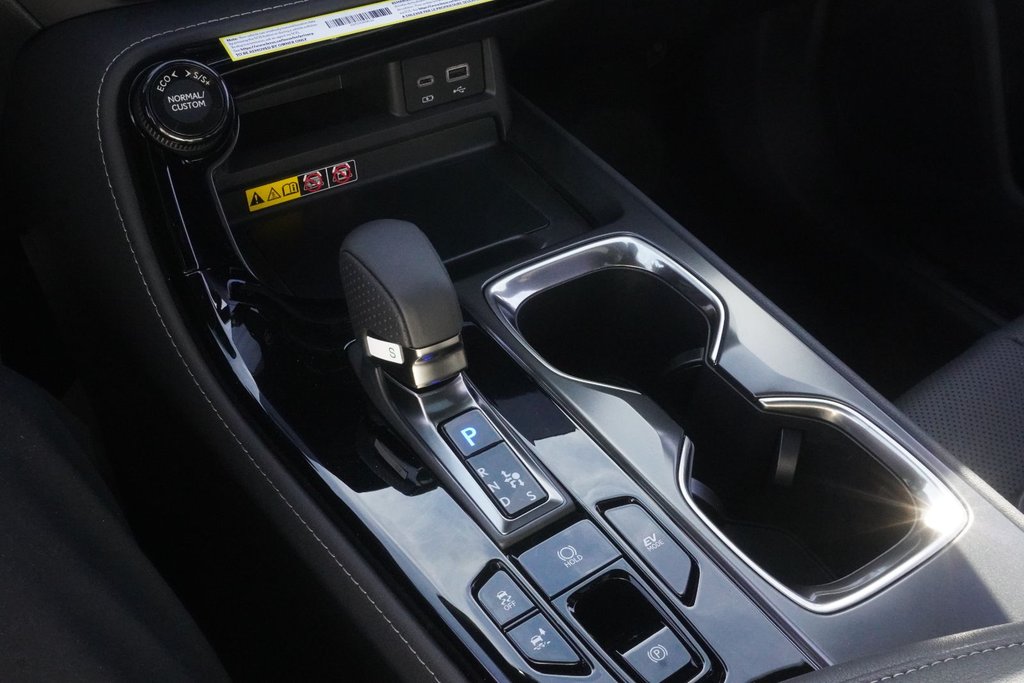 2026 Lexus NX 350h F SPORT 2|H/V FRONT SEATS|CARPLAY|WIRELESS in Ajax, Ontario at Lexus of Lakeridge - 5 - w1024h768px