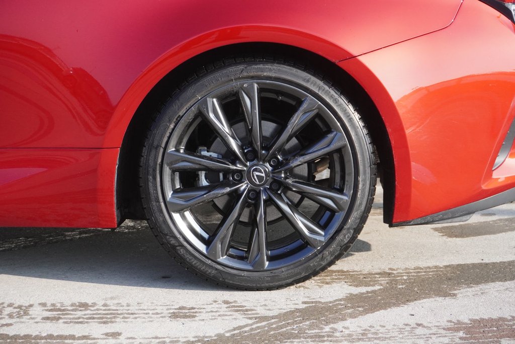 2024 Lexus RC 300 AWD F SPORT 2|NAVI|LFA CLUSTER|H/C FRONT SEATS in Ajax, Ontario at Lexus of Lakeridge - 13 - w1024h768px