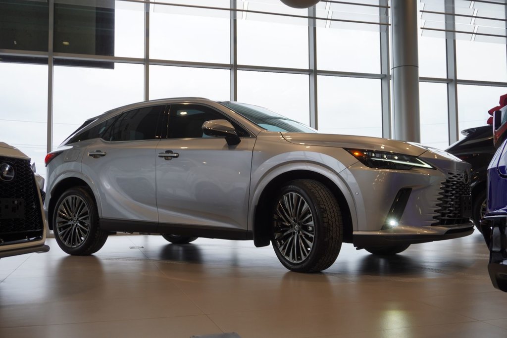 2025 Lexus RX 450h + EXECUTIVE|PANORAMIC|M/LEVINSON|HUD|WIRELESS in Ajax, Ontario at Lexus of Lakeridge - 23 - w1024h768px